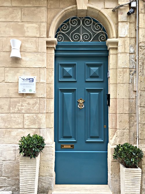 doors and windows valletta