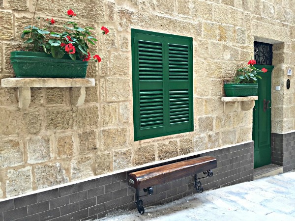 doors and windows valletta