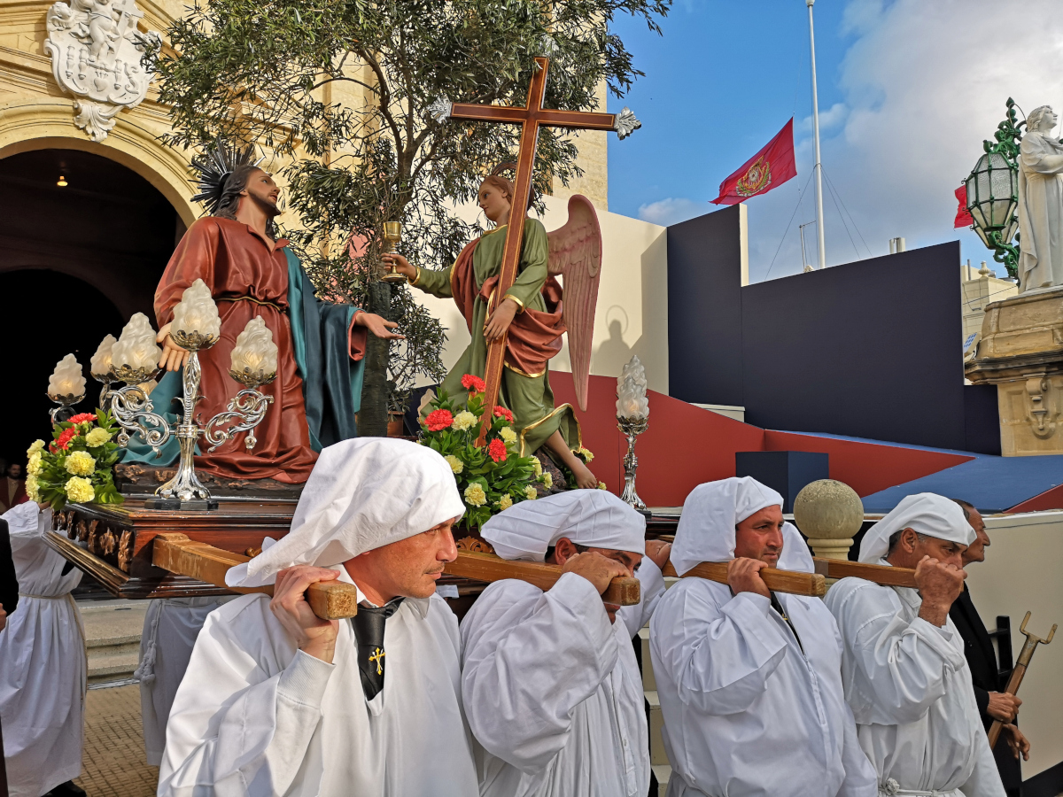 easter in malta procession