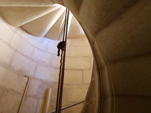 mosta dome stairs