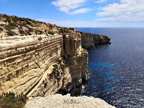 malta coast cliffs south